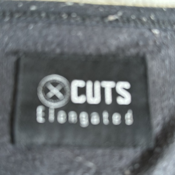 Men’s cuts elongated long sleeve - Picture 2 of 2